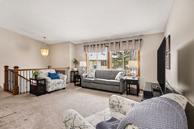 851 Sherwood Road, Shoreview, MN 55126