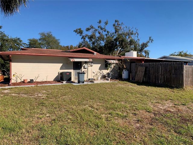 11600 CRYSTAL LAKE DRIVE, Port Richey, FL 34668