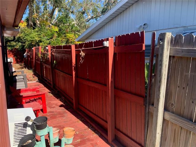 11600 CRYSTAL LAKE DRIVE, Port Richey, FL 34668