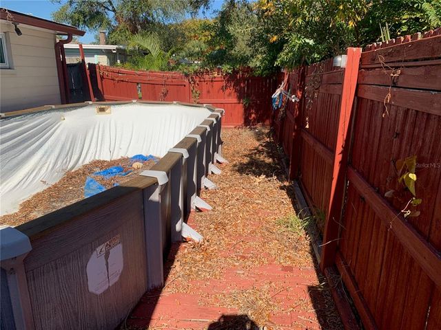 11600 CRYSTAL LAKE DRIVE, Port Richey, FL 34668