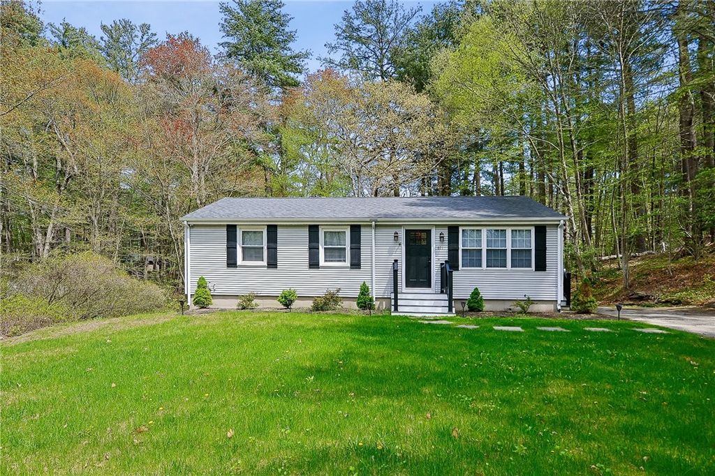 611 Lake Washington Drive, Glocester, RI 02814
