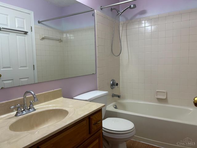9901 Regatta Drive, Colerain Twp, OH 45252