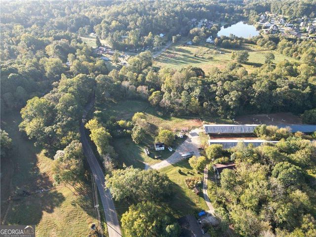 4592 Waters Road, Woodstock, GA 30188