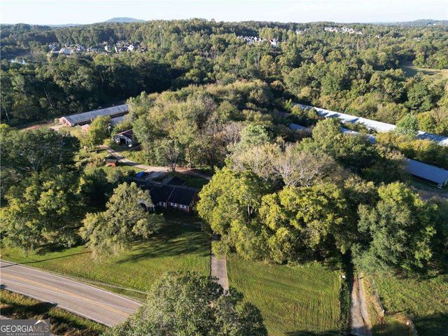 4592 Waters Road, Woodstock, GA 30188