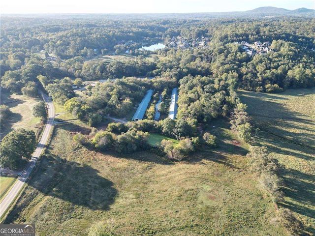 4592 Waters Road, Woodstock, GA 30188