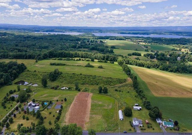 109 Brickhouse Road, Stillwater, NY 12170