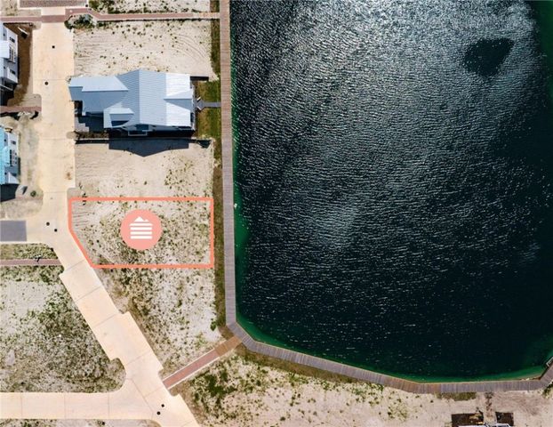 114 Waters Edge St, Port Aransas, TX 78373