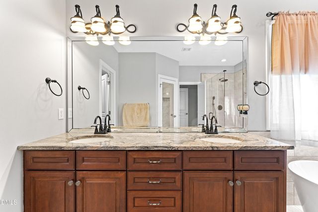 7621 Kensington Manor Lane, Wake Forest, NC 27587