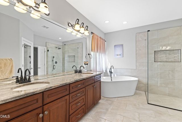 7621 Kensington Manor Lane, Wake Forest, NC 27587