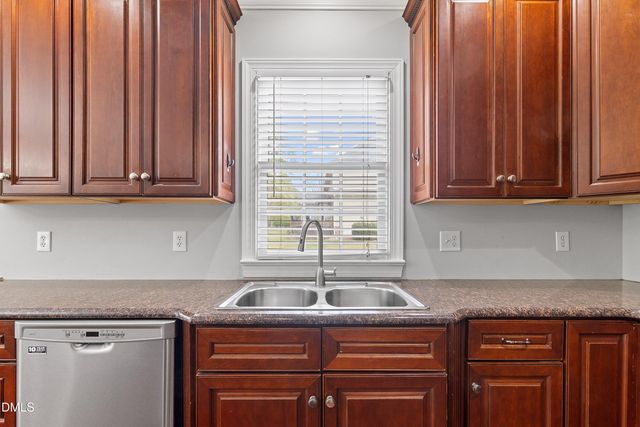 7621 Kensington Manor Lane, Wake Forest, NC 27587