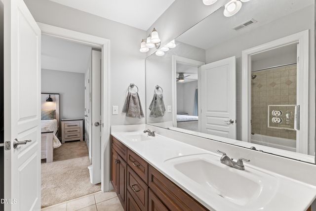 7621 Kensington Manor Lane, Wake Forest, NC 27587