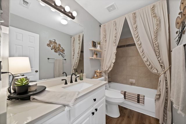 163 N Savanna Drive, Rhome, TX 76078