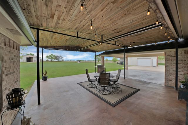 163 N Savanna Drive, Rhome, TX 76078
