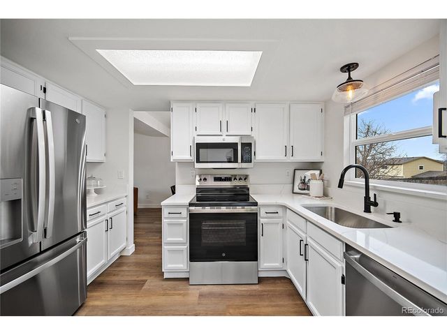 7160 Alpenwood Way, Colorado Springs, CO 80918