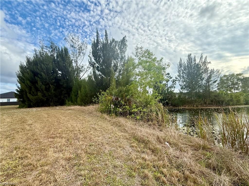 3644 NE 9th PL, CAPE CORAL, FL 33909 — photo 3
