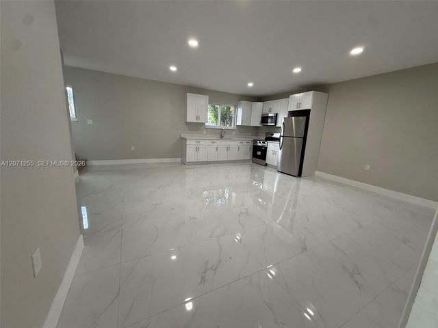17690 NE 19th Avenue 0, North Miami Beach, FL 33162