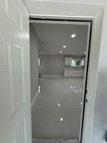 17690 NE 19th Avenue 0, North Miami Beach, FL 33162