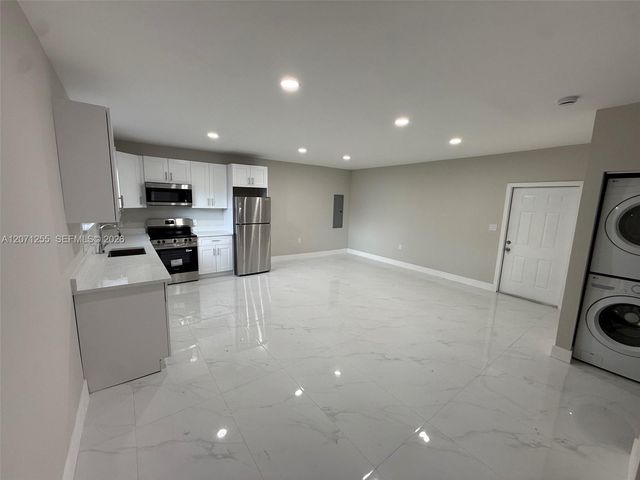 17690 NE 19th Avenue 0, North Miami Beach, FL 33162