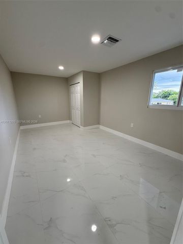 17690 NE 19th Avenue 0, North Miami Beach, FL 33162