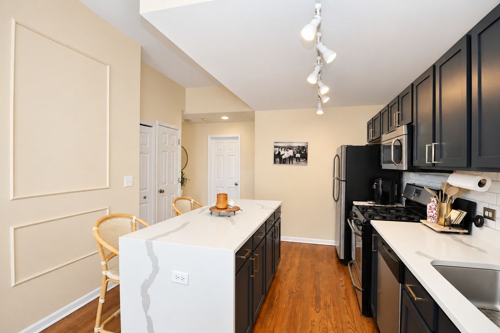 2356 N Elston Court 403, Chicago, IL 60614 — photo 5