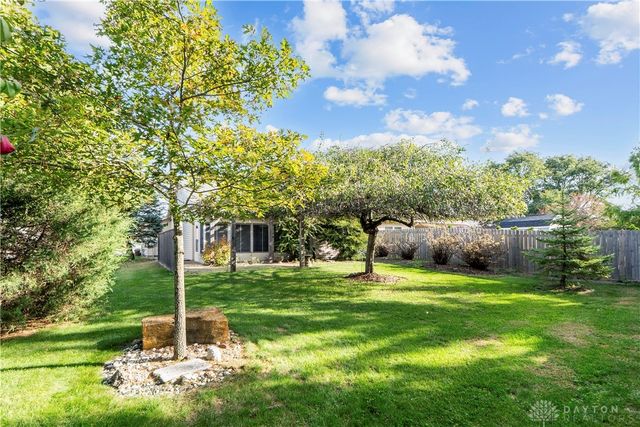 114 Brumbaugh Court, Englewood, OH 45322