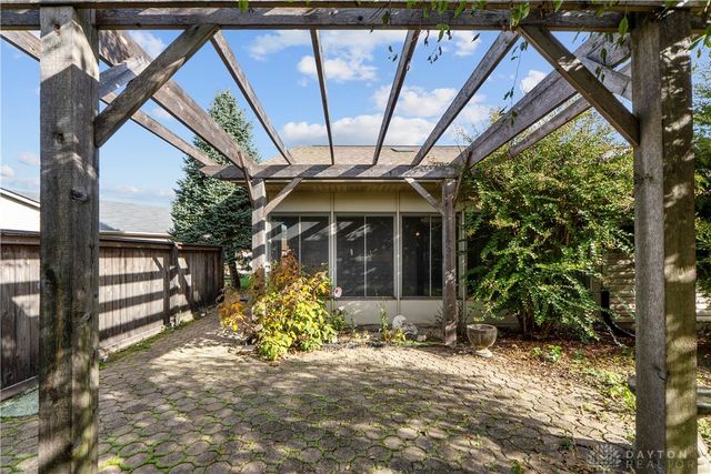 114 Brumbaugh Court, Englewood, OH 45322