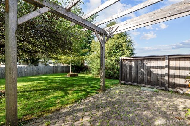 114 Brumbaugh Court, Englewood, OH 45322