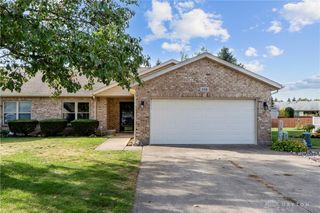 114 Brumbaugh Court, Englewood, OH 45322