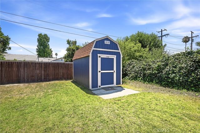 7012 Natick Avenue, Van Nuys, CA 91405