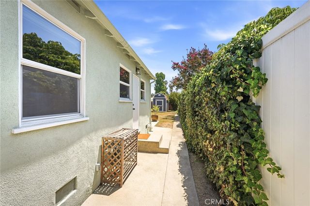 7012 Natick Avenue, Van Nuys, CA 91405