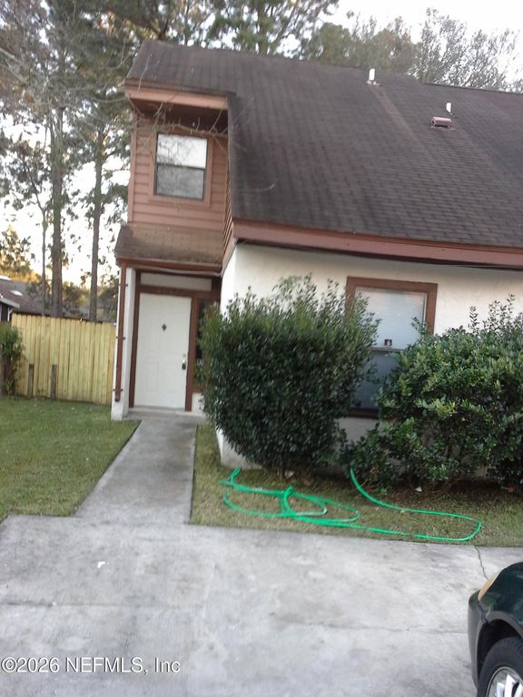 7648 JANA Lane S, Jacksonville, FL 32210