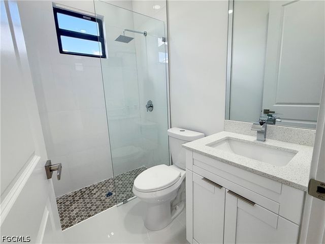 4229 NW 32nd ST, Cape Coral, FL 33993
