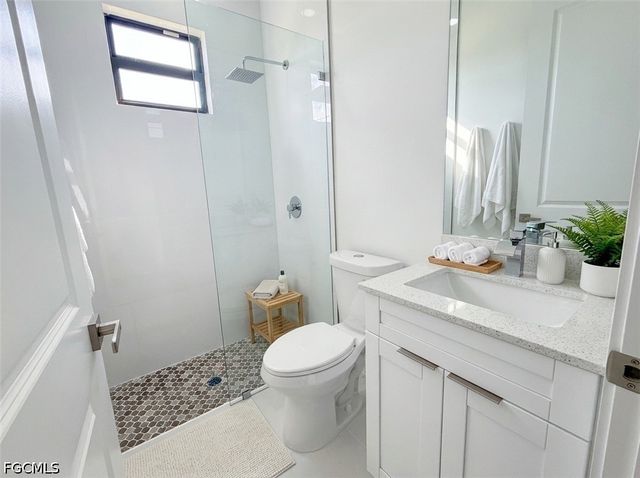 4229 NW 32nd ST, Cape Coral, FL 33993