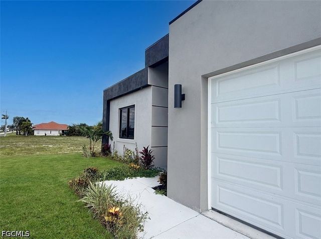 4229 NW 32nd ST, Cape Coral, FL 33993