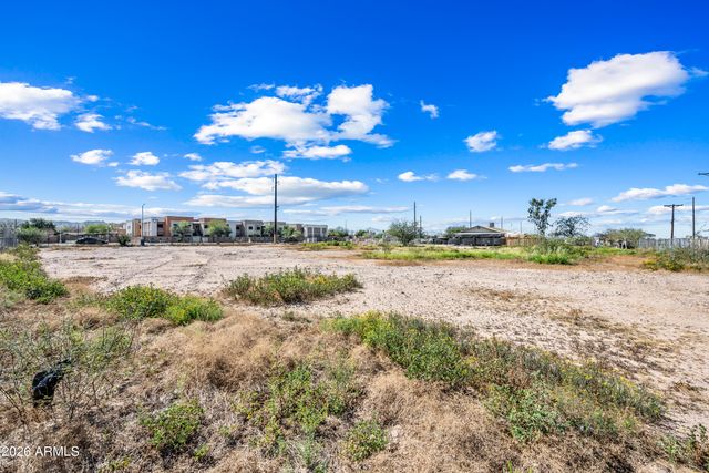 764 W BROADWAY Road 2, Phoenix, AZ 85041