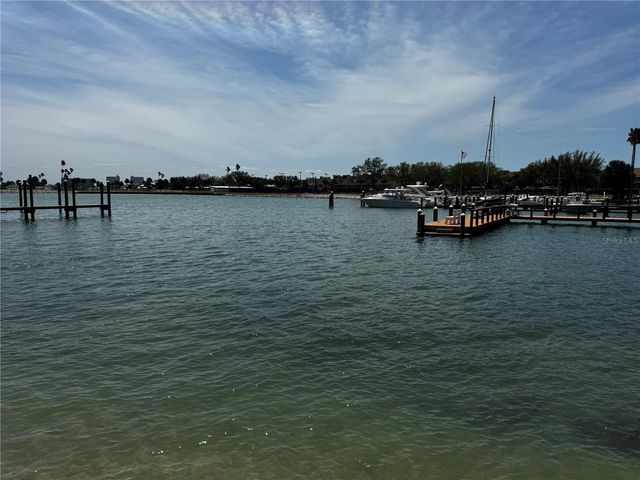 10365 PARADISE BOULEVARD 9, Treasure Island, FL 33706