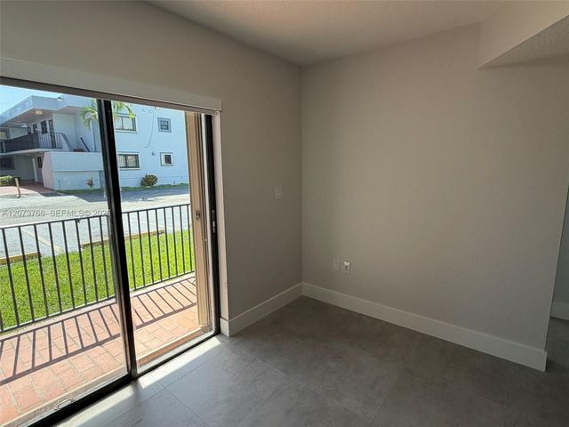 1360 W 41st Street 103, Hialeah, FL 33012