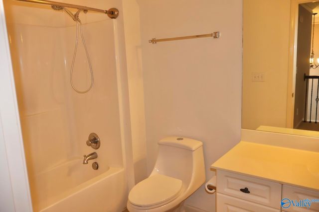 2903 Magnolia Park Drive, Owens Cross Roads, AL 35763