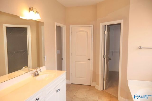 2903 Magnolia Park Drive, Owens Cross Roads, AL 35763