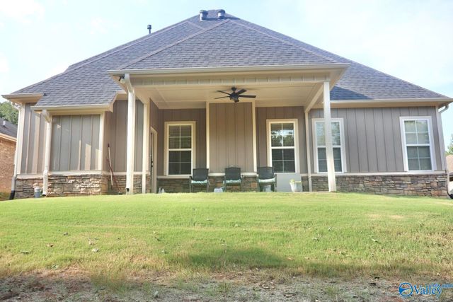 2903 Magnolia Park Drive, Owens Cross Roads, AL 35763
