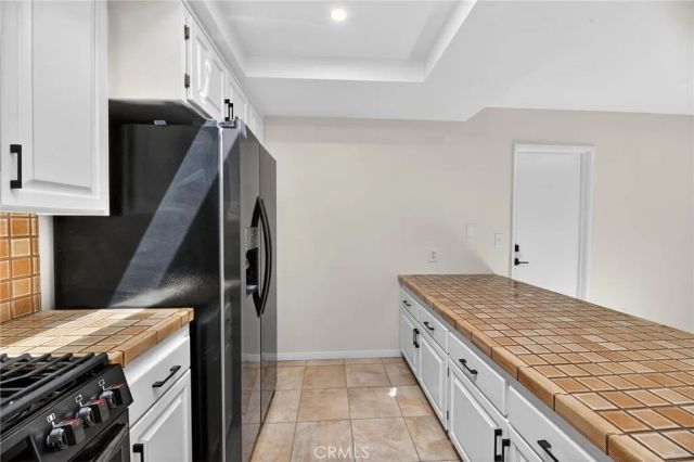 449 Hillway Drive, Vista, CA 92084