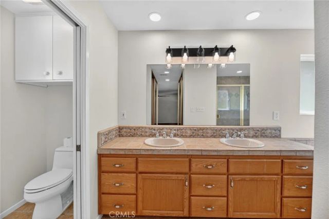 449 Hillway Drive, Vista, CA 92084