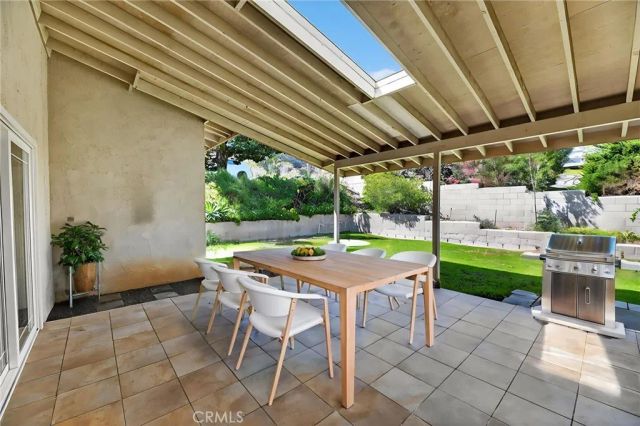 449 Hillway Drive, Vista, CA 92084