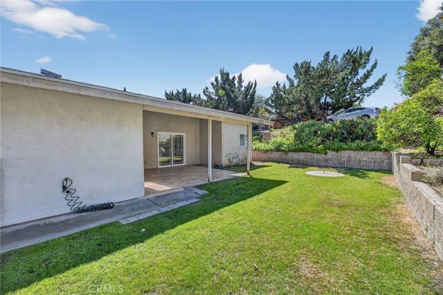 449 Hillway Drive, Vista, CA 92084