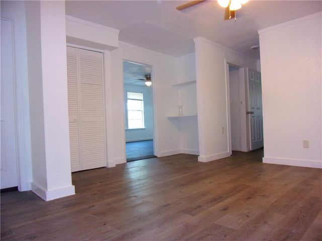 2722 Greenwood Dr, Corpus Christi, TX 78405