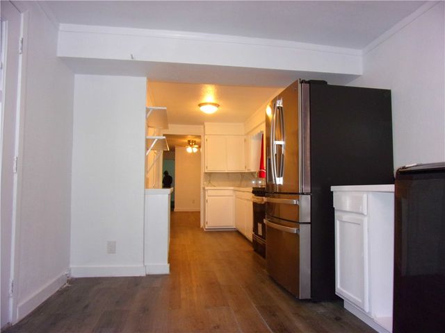 2722 Greenwood Dr, Corpus Christi, TX 78405