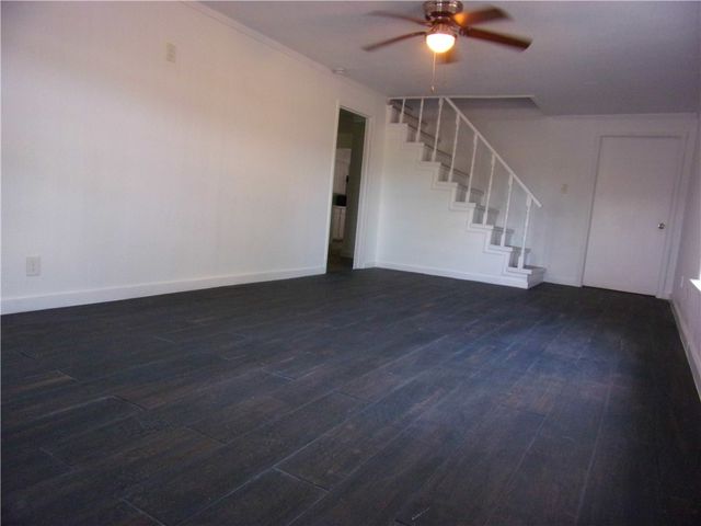 2722 Greenwood Dr, Corpus Christi, TX 78405