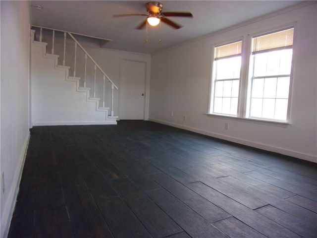 2722 Greenwood Dr, Corpus Christi, TX 78405