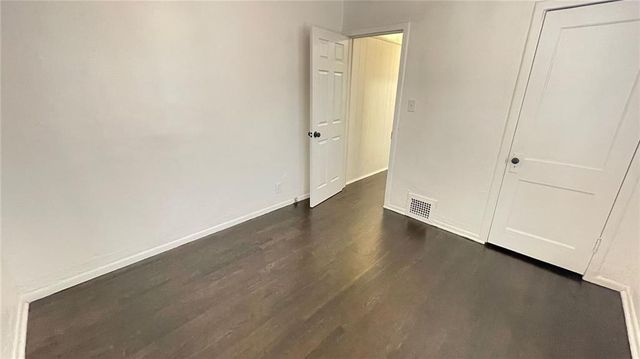 5041 Angnes Street, Kansas City, MO 64130