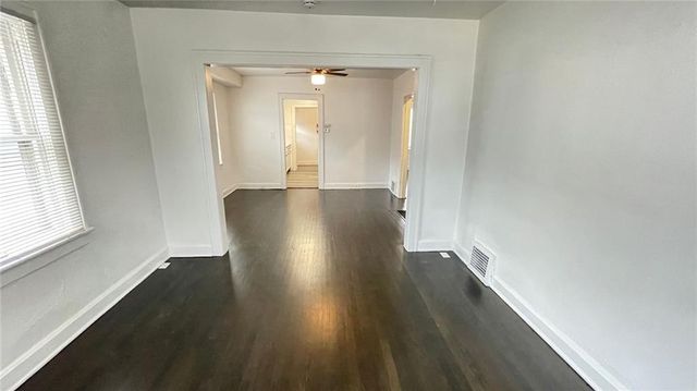 5041 Angnes Street, Kansas City, MO 64130
